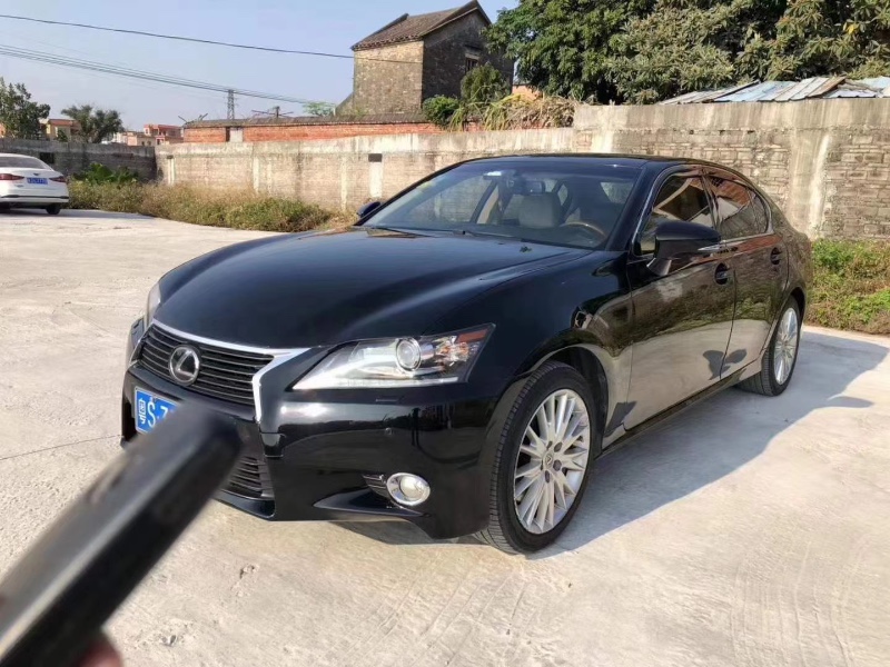 佛山12年雷克萨斯GS3