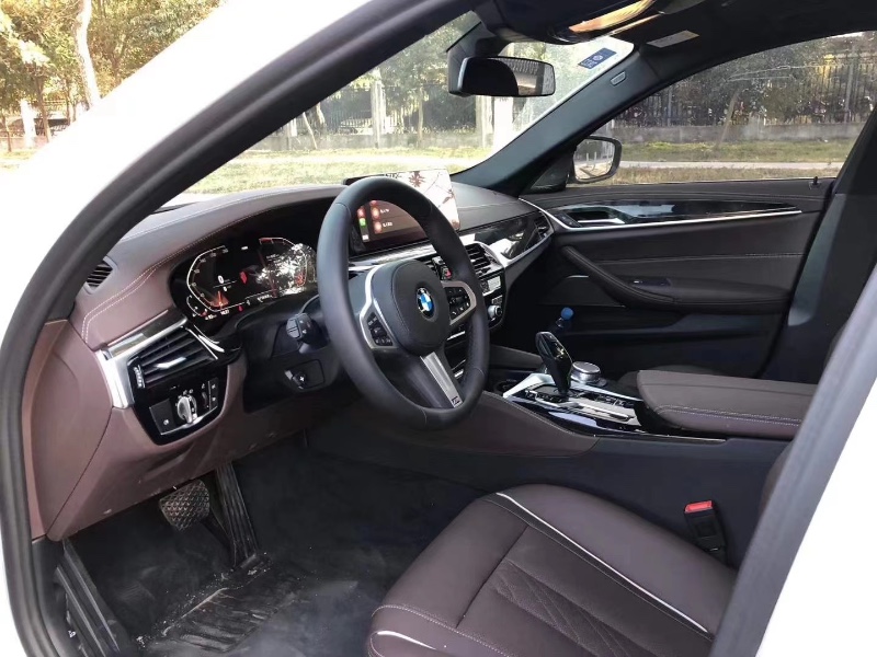 武汉20年宝马5系7