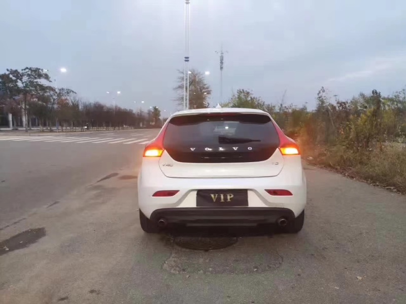 广州19年沃尔沃V404