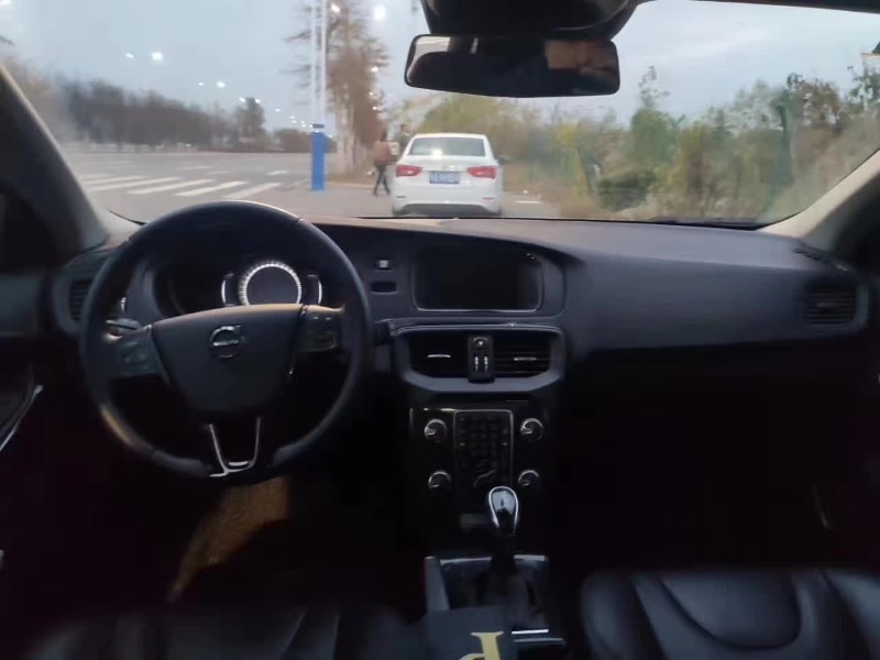 广州19年沃尔沃V406