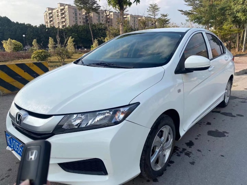 广州17年本田锋范7