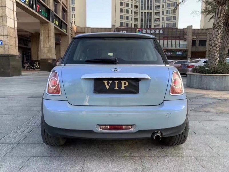 佛山13年寶馬MINI8
