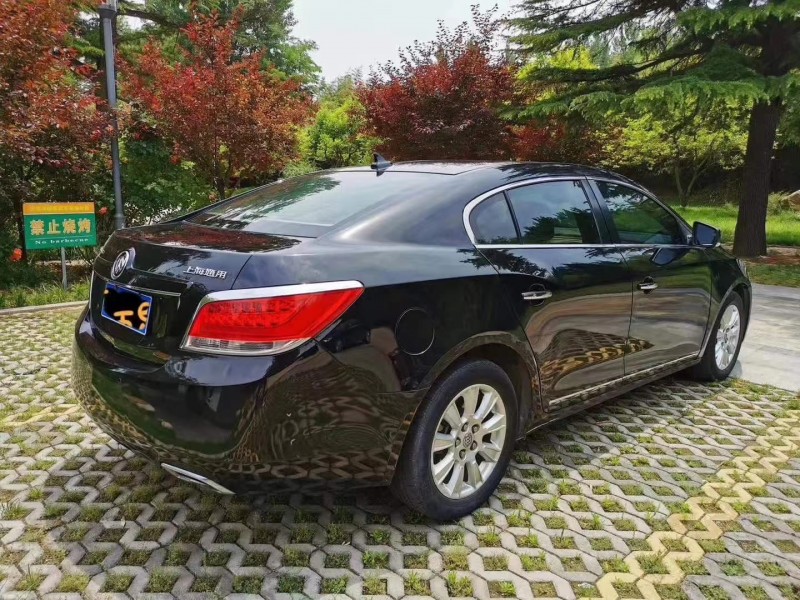 淄博12年别克君越7