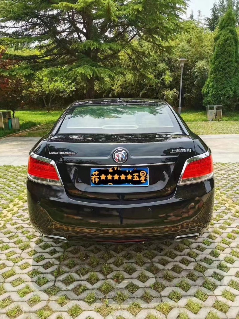 淄博12年别克君越9