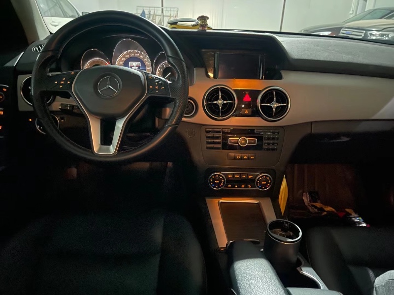 中山14年奔驰GLK2