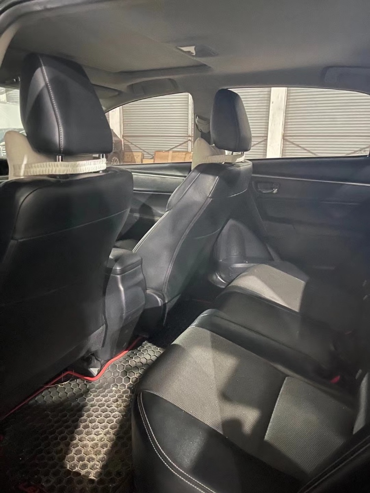 中山14年丰田雷凌3