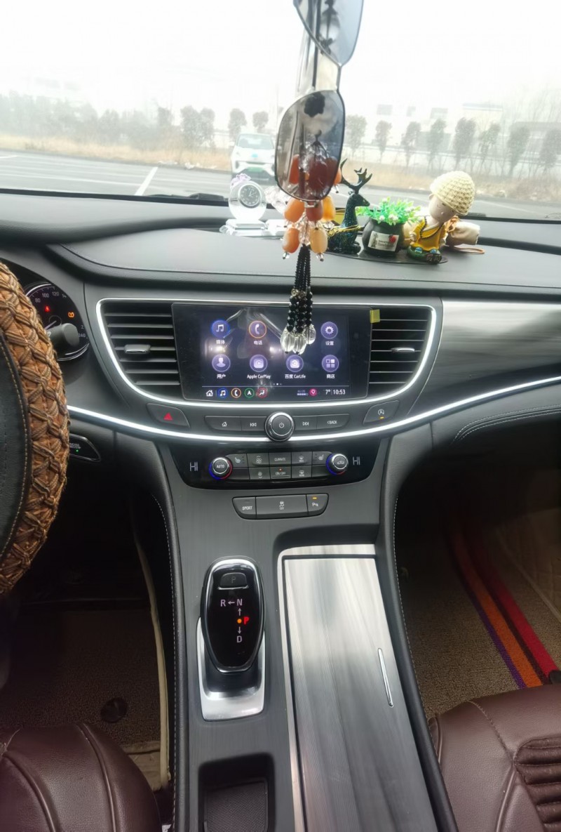 徐州20年别克君越8