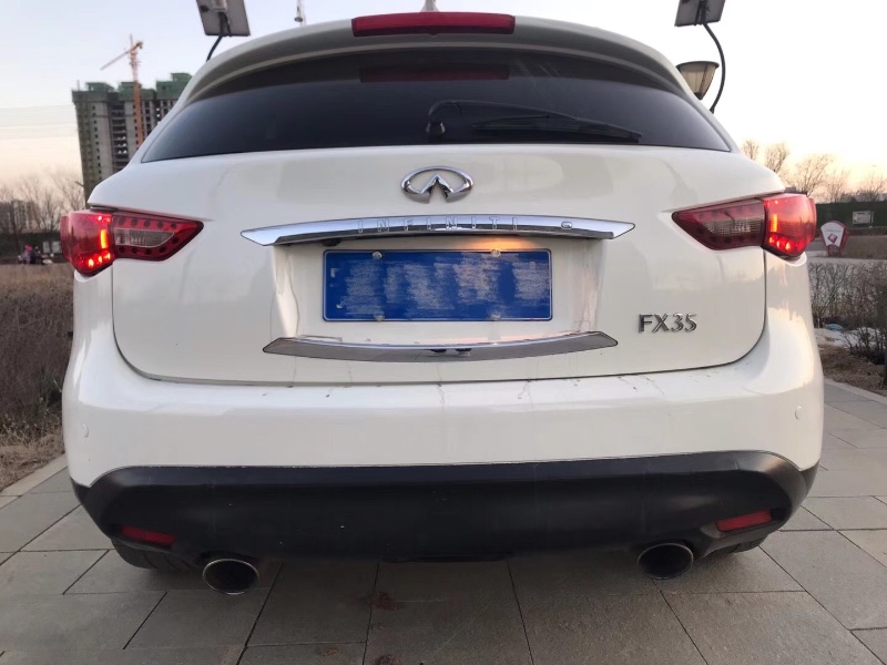 呼和浩特11年英菲尼迪FX359