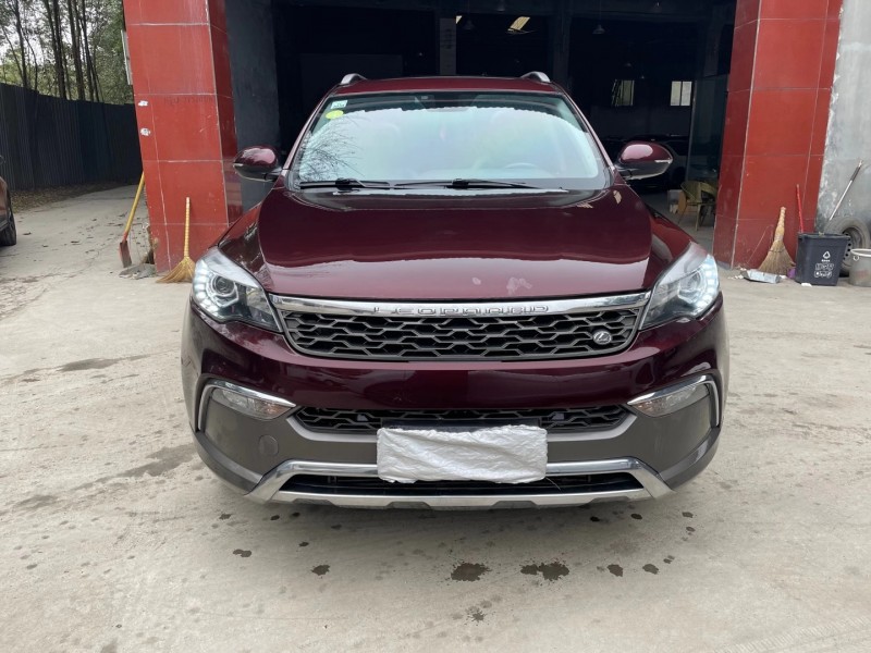 成都15年獵豹汽車CS101