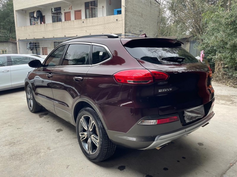 成都15年獵豹汽車CS108