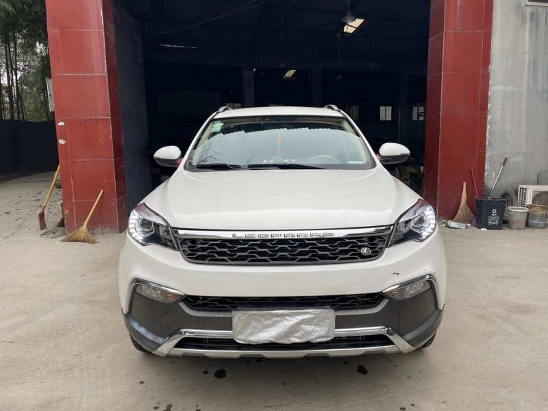 成都18年獵豹汽車CS101