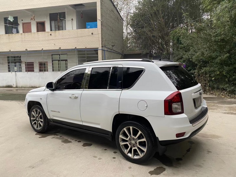 成都13年Jeep指南者7