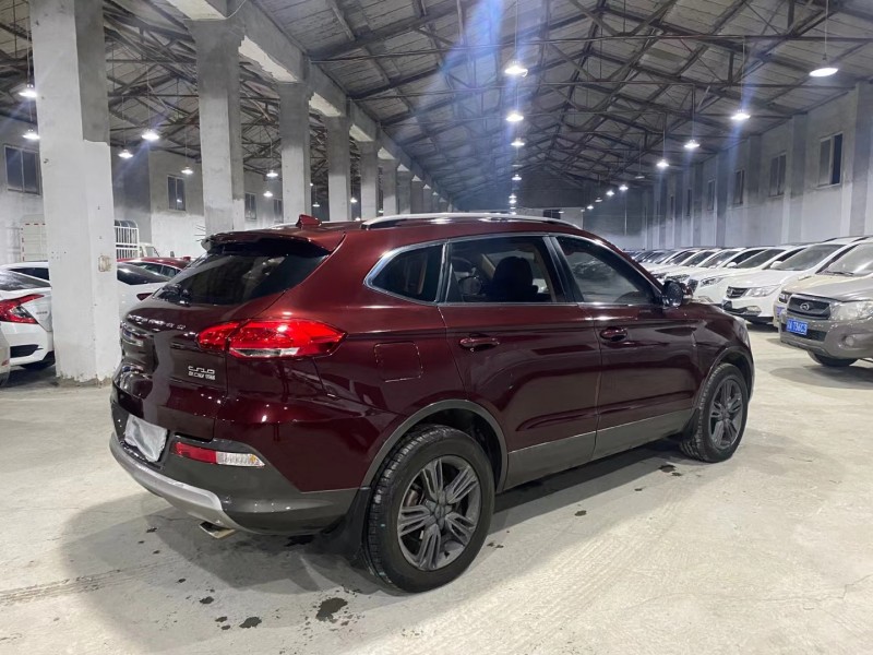 成都18年獵豹汽車CS108