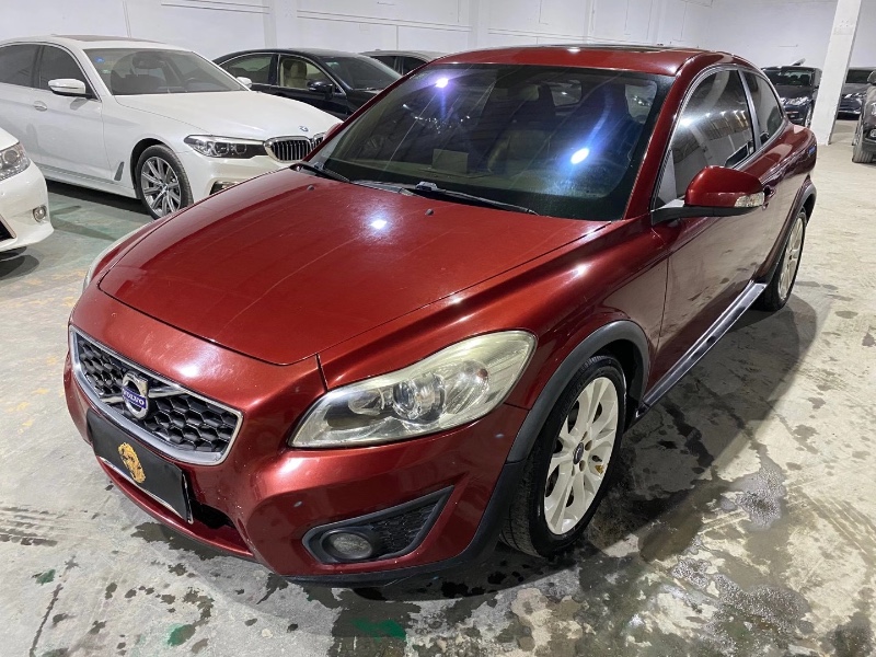 广州11年沃尔沃C302