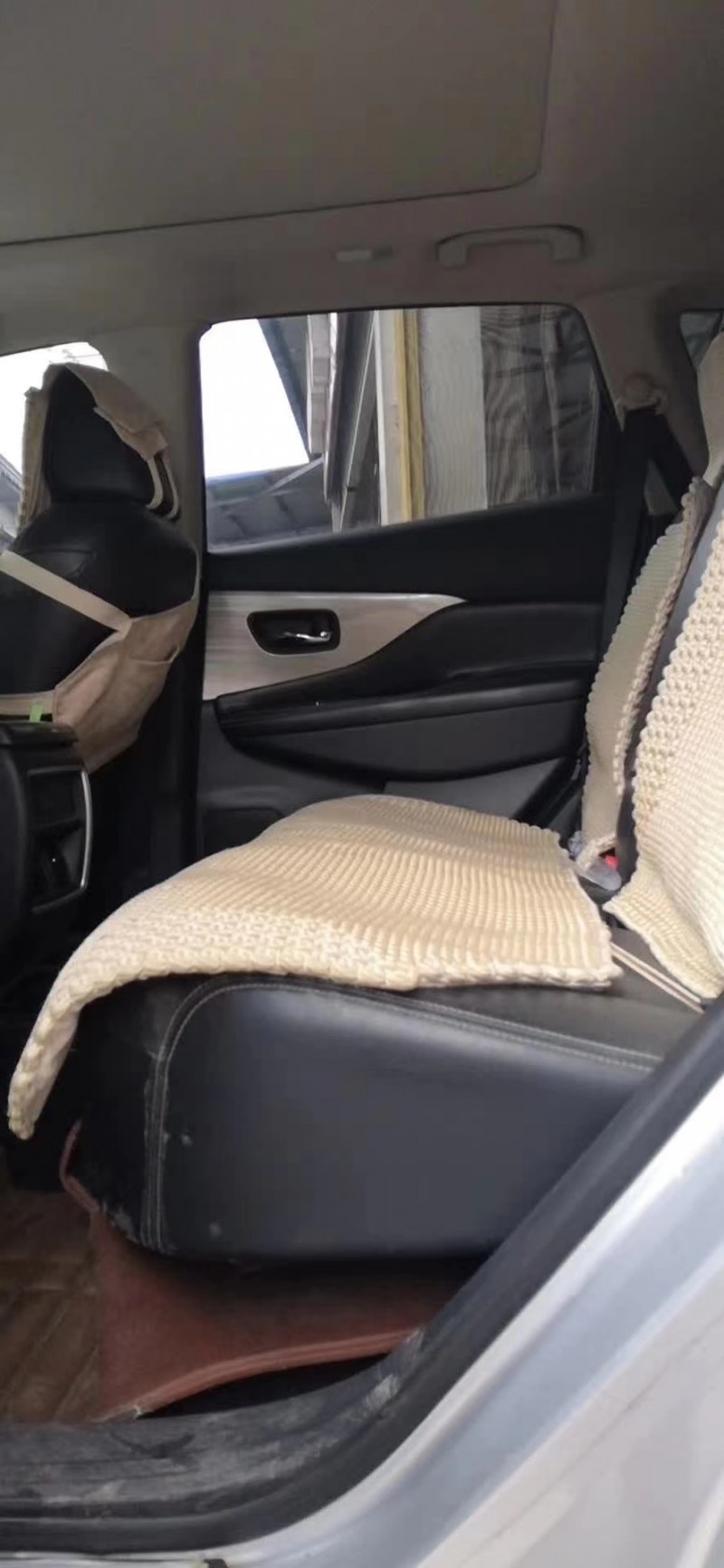 北京15年日产楼兰3