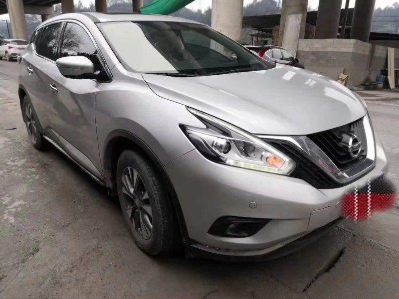 北京15年日产楼兰2