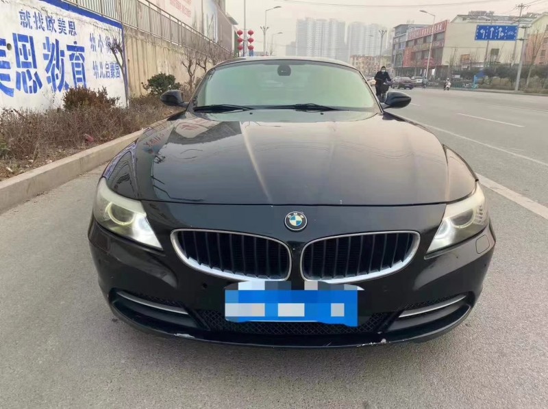 泰安12年寶馬Z41