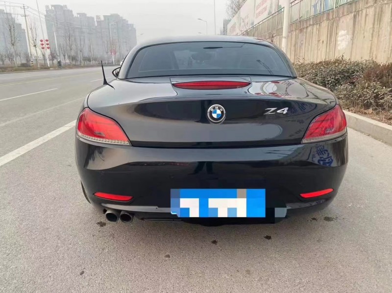 泰安12年寶馬Z49