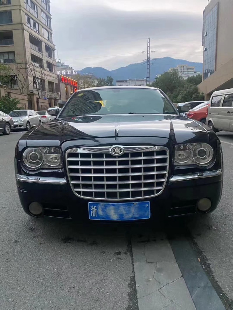 杭州07年克萊斯勒300C1