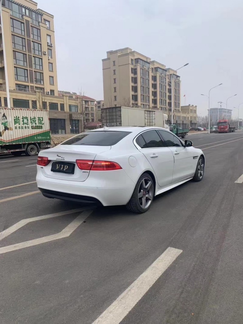 青岛16年捷豹XE8