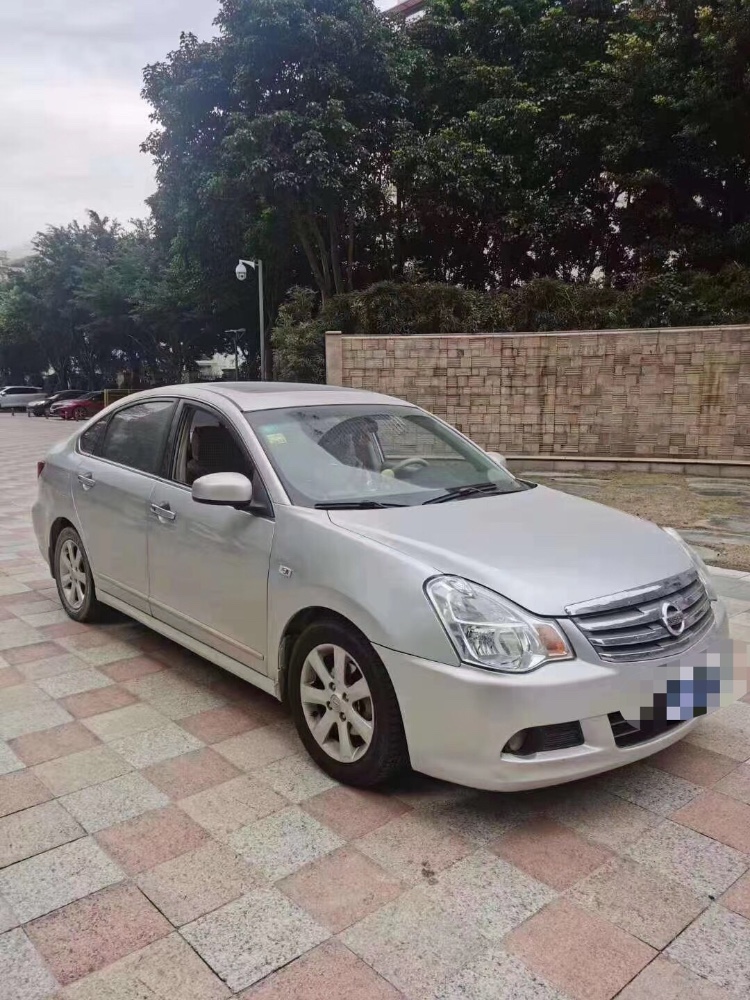 广州10年日产轩逸3