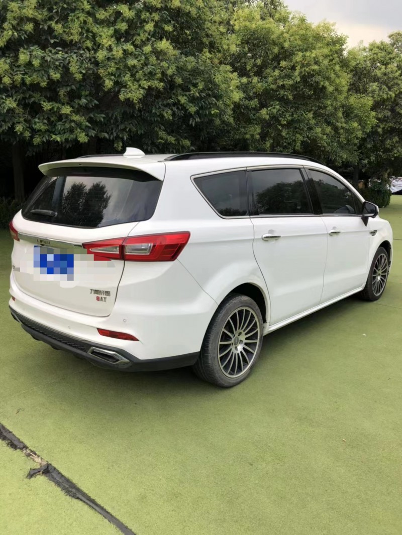 泰安18年力帆汽車軒朗7