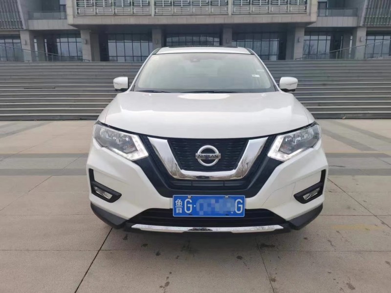 潍坊21年日产奇骏1