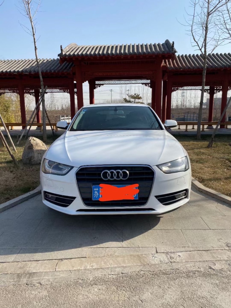 青岛13年奥迪A4L1