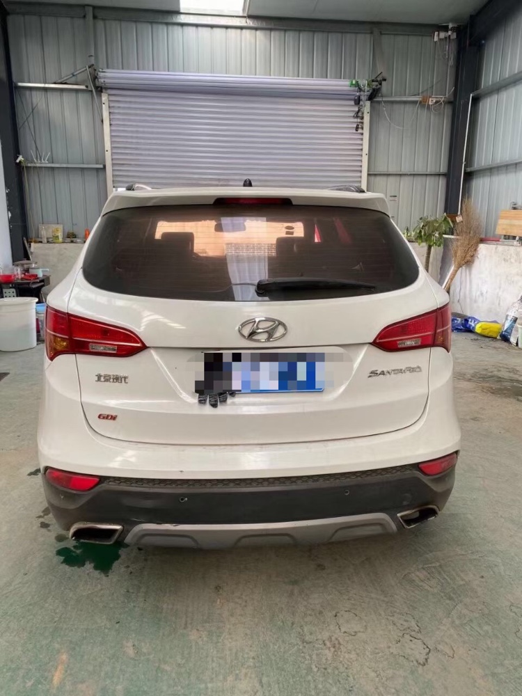 淄博13年现代新胜达8