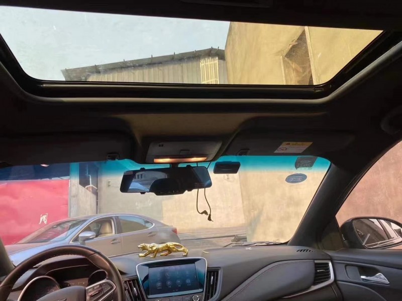 成都19年雪佛兰科鲁泽6