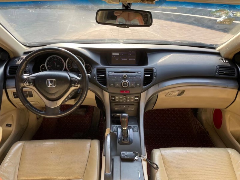 盐城11年本田思铂睿6