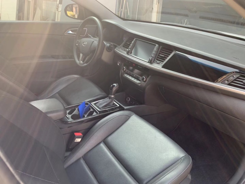 青岛18年现代名图4