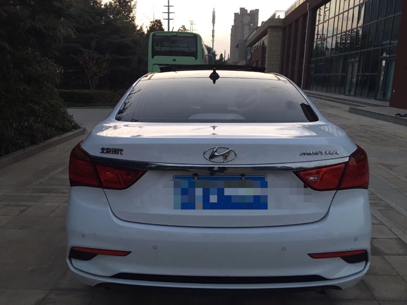 青岛18年现代名图9