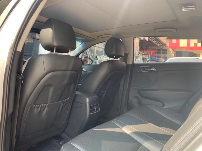 青岛18年现代名图7