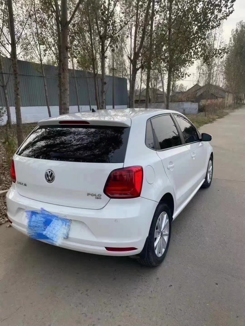 臨沂19年大眾polo5
