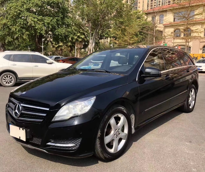 广州15年奔驰R4