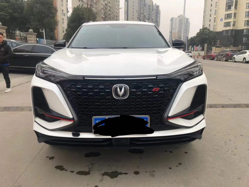 北京20年長安汽車長安CS758