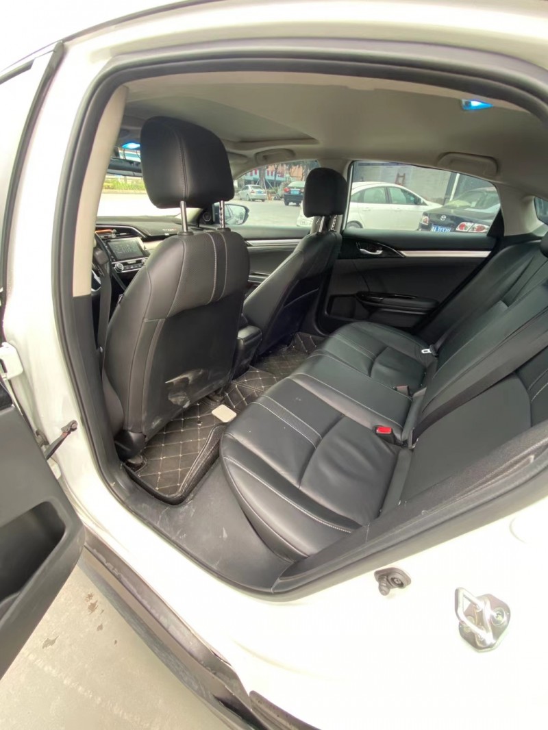 东莞16年本田思域5