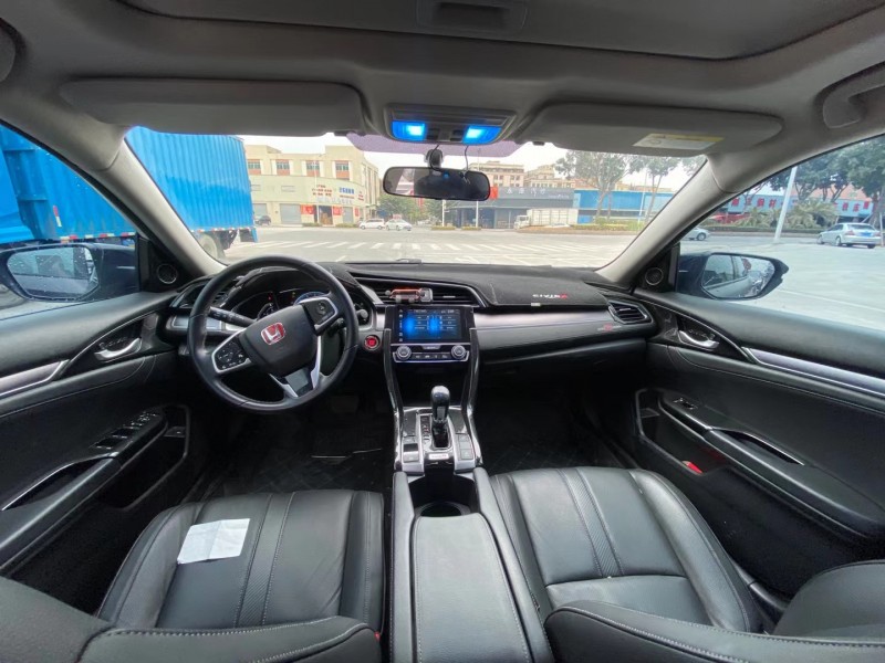 东莞16年本田思域6