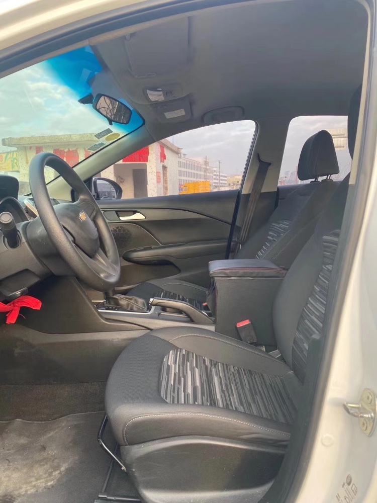 广州17年雪佛兰科沃兹6