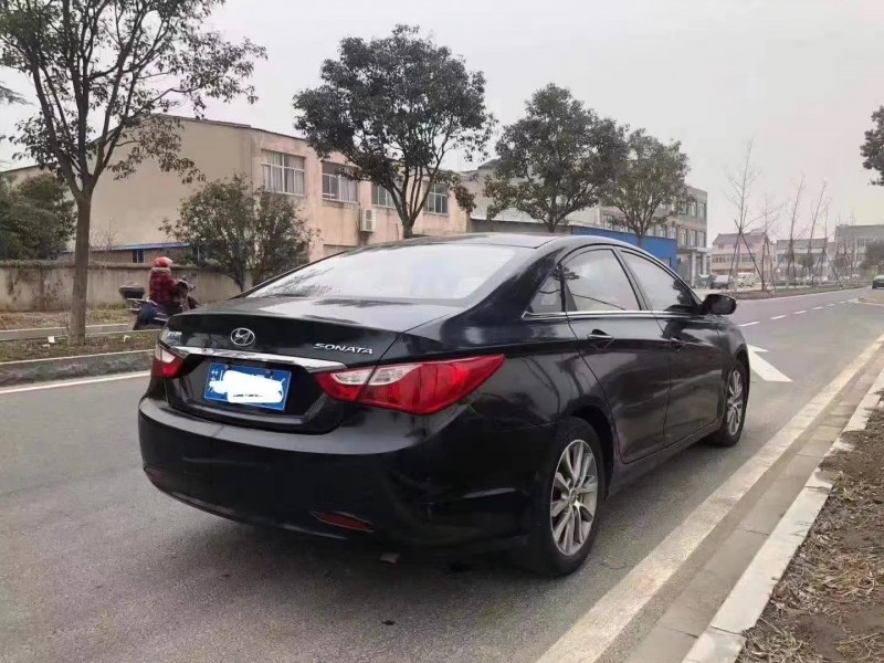 蘇州13年現代索納塔八7