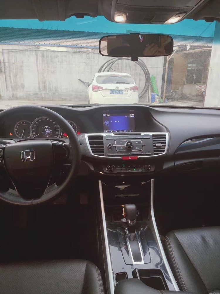 济南16年本田雅阁4