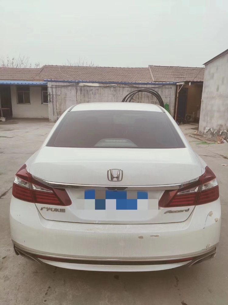 济南16年本田雅阁8