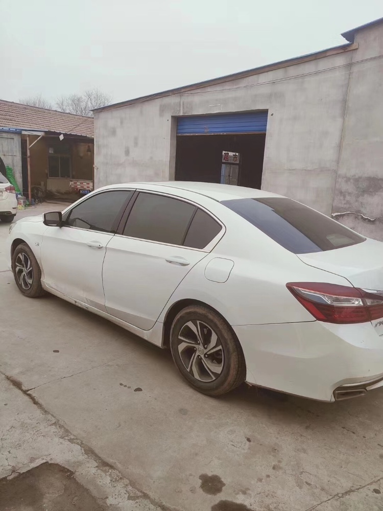 济南16年本田雅阁6