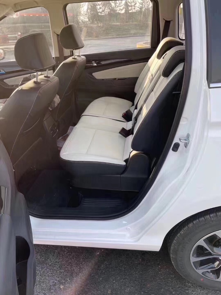 青岛21年长安汽车长安欧尚3