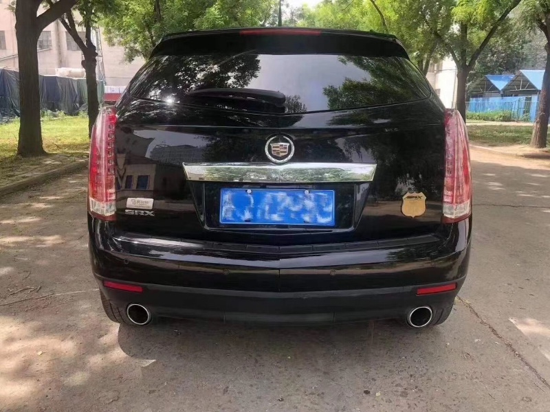 泰安14年凱迪拉克SRX7