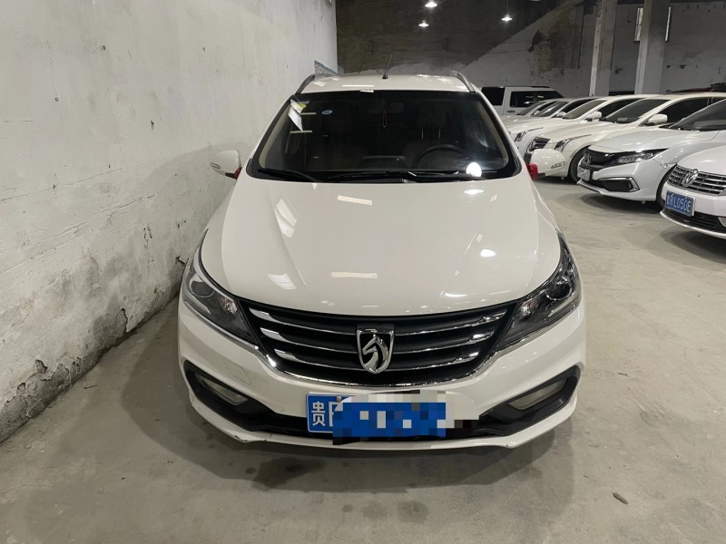 成都18年寶駿寶駿3101