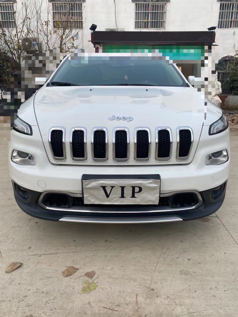 棗莊18年Jeep自由光1