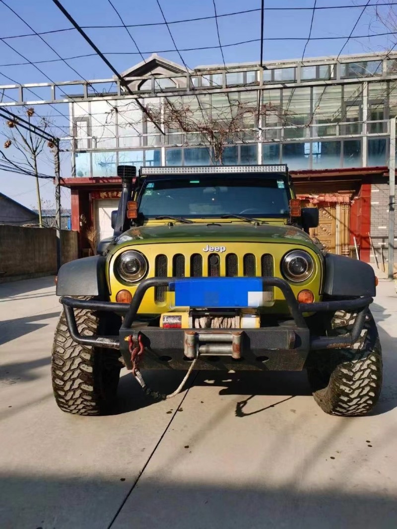 臨沂08年Jeep牧馬人1