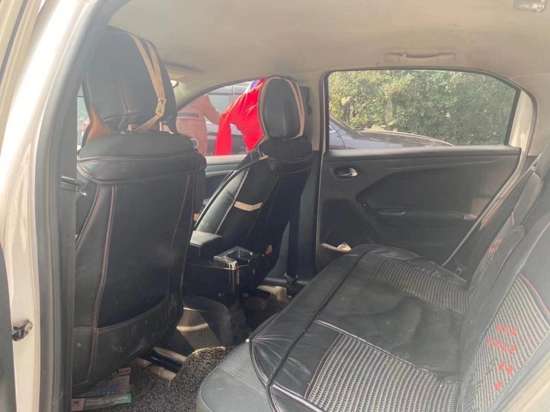 成都15年标致3016